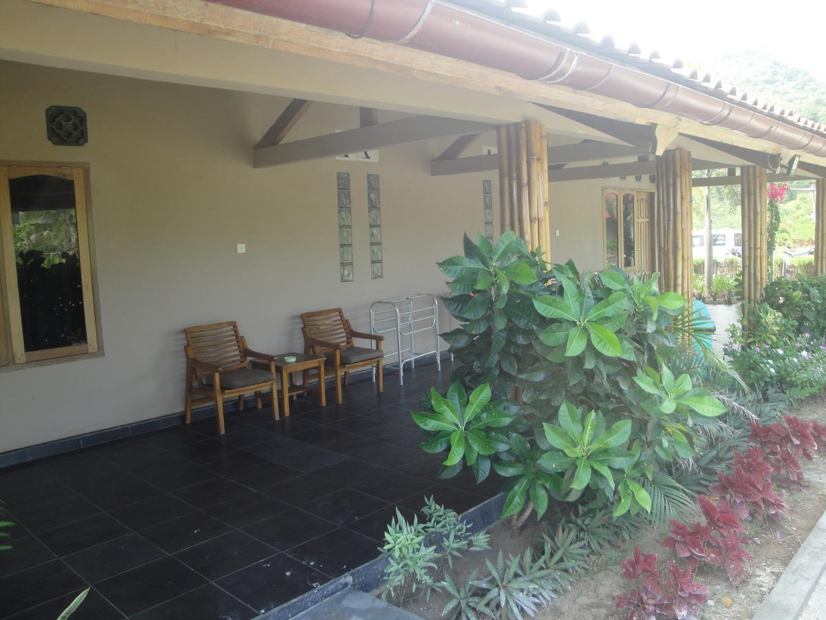 Sekongkang Villa Surga Sumbawa מראה חיצוני תמונה
